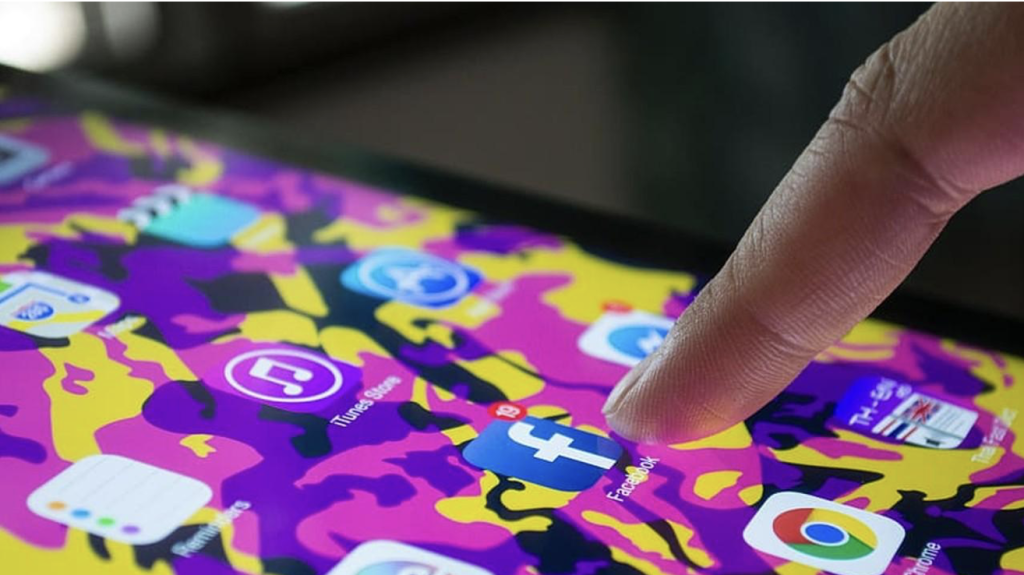 TV vs. Smartphone: The Best Tech for Watching Live Sports in 2023